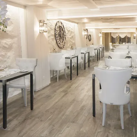 阿斯科纳酒店 酒店 4*