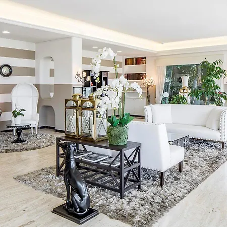 Hotel Hotel Ascona 4*