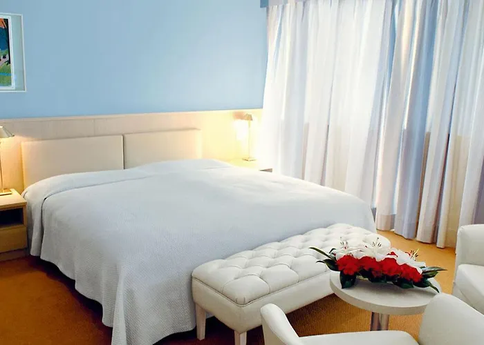 Готель Hotel Ascona Аскона