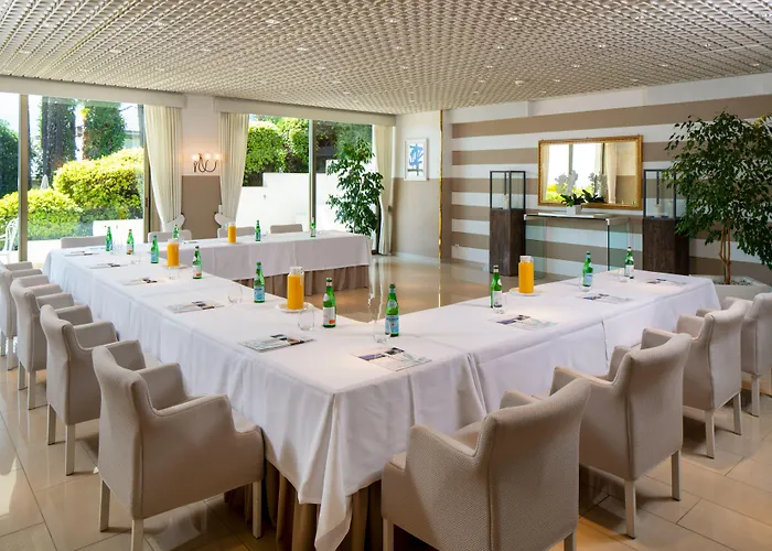 Готель Hotel Ascona Аскона