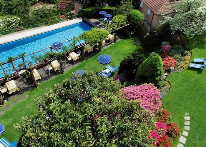 Hotel Ascona Готель