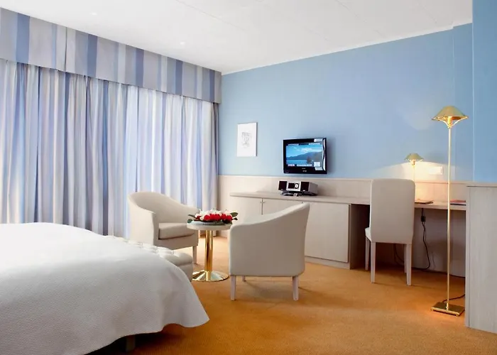 Готель Hotel Ascona