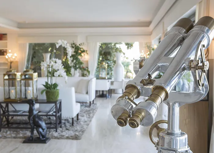 Готель Hotel Ascona 4*