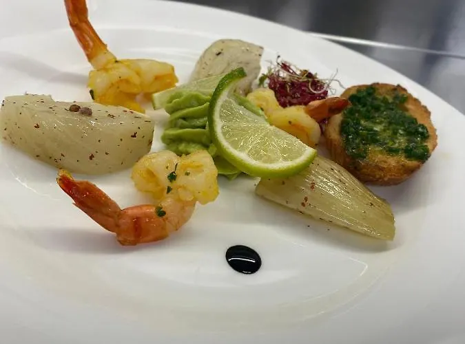 Hotel Ascona Готель 4*